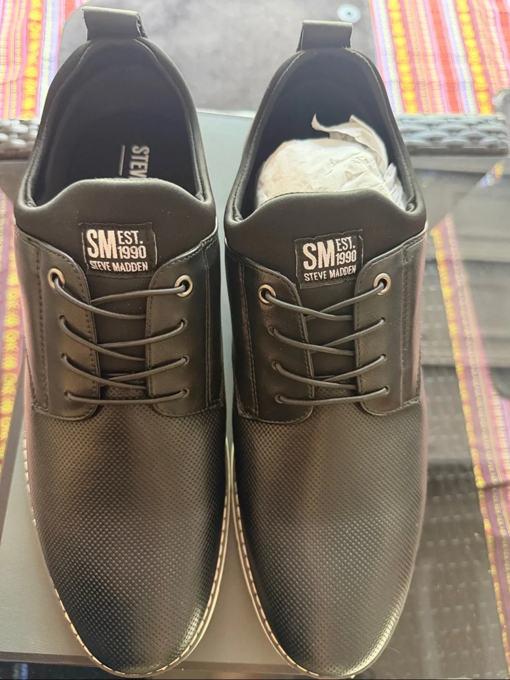 Steve Madden Black Textured Lace-Up Oxfords with Contrast Sole